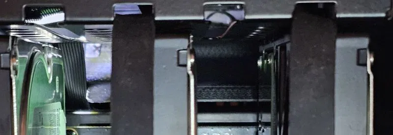 Jonsbo N5 - Ống dẫn khí - Giải pháp tản nhiệt ổ cứng - Image 9