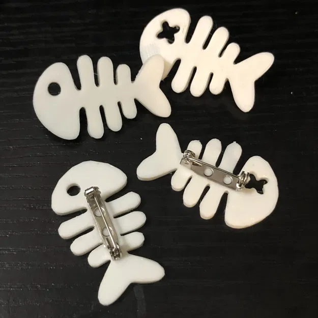 Móc Khóa / Bông Tai / Cài Áo Hình Xương Cá - Image 3