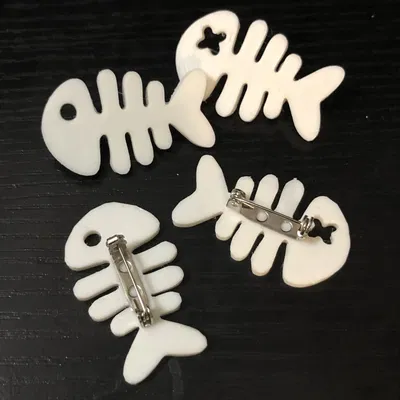 Móc Khóa / Bông Tai / Cài Áo Hình Xương Cá