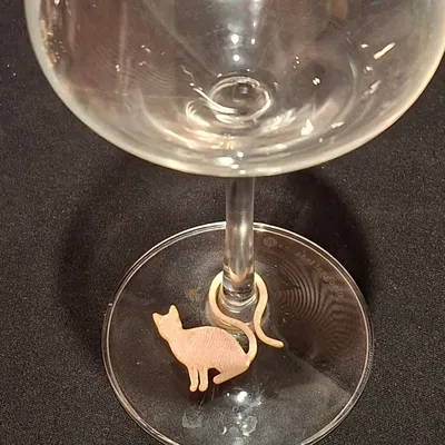 Kẹp ly rượu - Mèo!