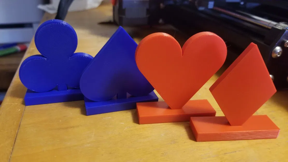 Mục Tiêu Hình Lá Bài - Image 1