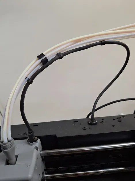 Kẹp Cáp Đầu In Flashforge Adventurer 5 Series - Image 1