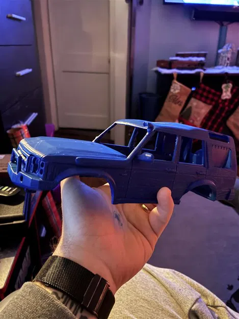 Thân xe Land Rover Discovery 2 Tỉ Lệ 1:24 Cho SCX24 - Image 1