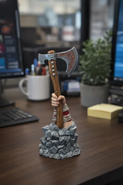 Tay và Rìu Kratos - Image 1