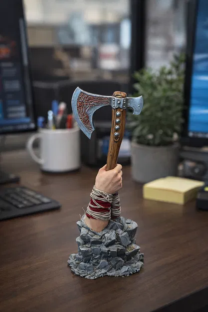 Tay và Rìu Kratos - Image 2