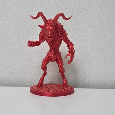 Tượng Quỷ Krampus Lễ Hội Mùa Đông Độc Đáo