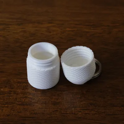 Hộp nhỏ có vân xoáy để làm móc khóa