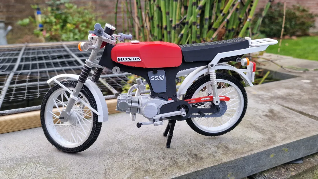 Honda SS50 1974 Tỉ Lệ 1:8 - Thiết Kế Bởi Ed van der Heijden - Image 4