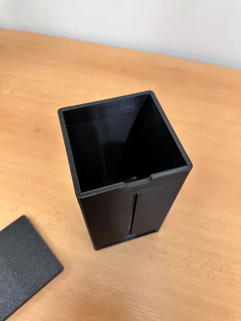 Hộp Đựng Băng Vệ Sinh / Menstrual Products Dispenser - Image 7