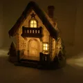 Căn Nhà Mùa Đông Tuyết Phủ - Ngôi Nhà Nến Tealight Với Cửa Sổ Phát Sáng - Thumbnail 5