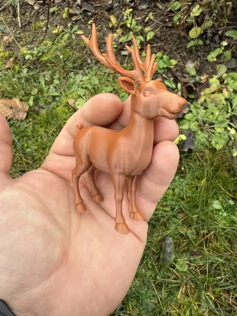 Gia đình tuần lộc Giáng sinh dễ thương - Image 4