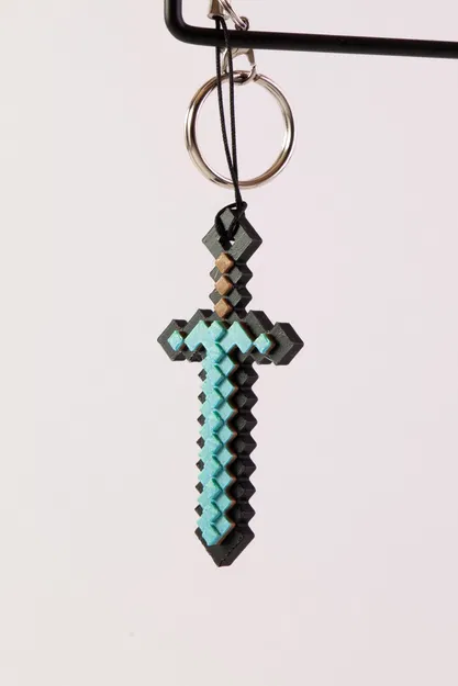 Móc khóa Minecraft – Kiếm, Cuốc chim & Đầu Creeper - Image 3