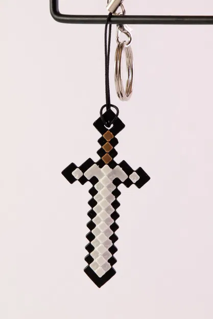 Móc khóa Minecraft – Kiếm, Cuốc chim & Đầu Creeper - Image 5