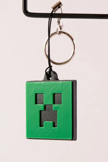 Móc khóa Minecraft – Kiếm, Cuốc chim & Đầu Creeper - Image 7