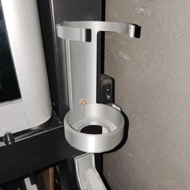 Giá Treo Tường Máy Hút Bụi FANTIK - Image 3