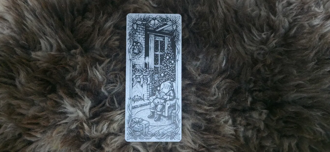 Kẹp Sách Ông Già Noel Đọc Sách Bên Lò Sưởi - Image 1