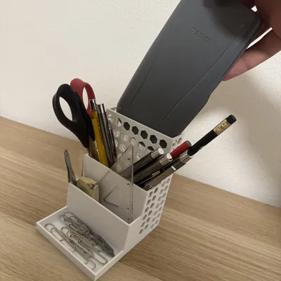 Giá Đựng Đồ Dùng Văn Phòng "Stojánek"