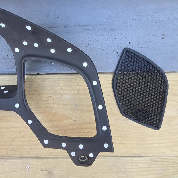 Honda PC800 - Lưới tản nhiệt loa - Image 2