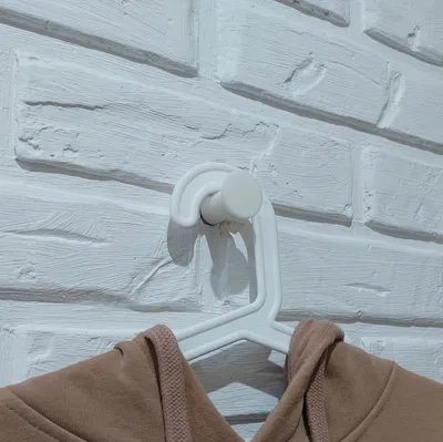 Móc treo tường (vô hình)