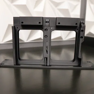 Tấm rack server 10 inch cho 4 ổ SSD, kích thước 5u x 1u