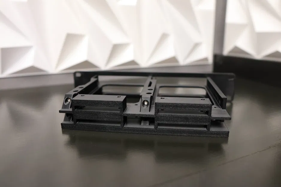 Tấm rack server 10 inch cho 4 ổ SSD, kích thước 5u x 1u - Image 4