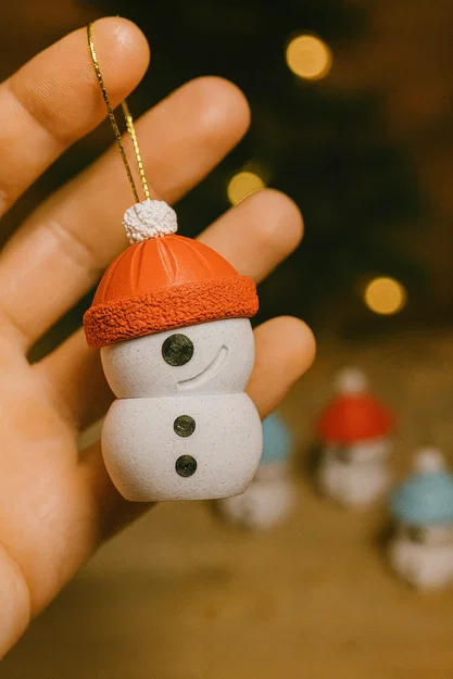 Ông Già Tuyết Lén Lút - Trang Trí Cây Thông Noel - Image 1