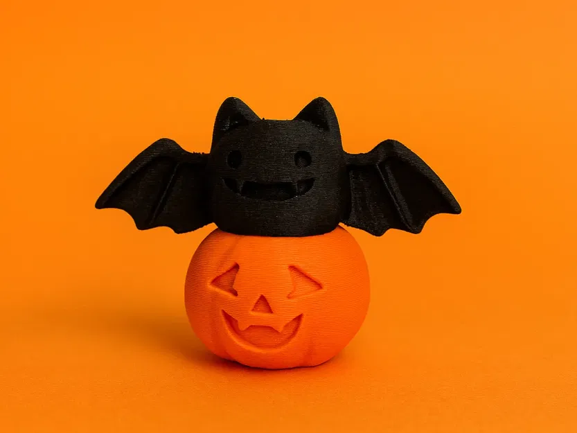 Tượng Dơi Trên Quả Bí Ngô - Image 1