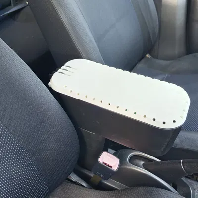 Bệ tì tay có hộc chứa đồ cho Suzuki Ignis