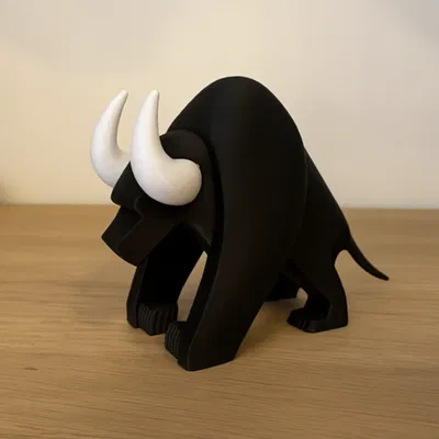 Tượng Bò Sừng - Phong Cách Tối Giản Nghệ Thuật