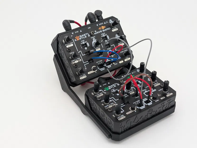 Giá đỡ cho hai máy Kastle2 Synths - Image 1