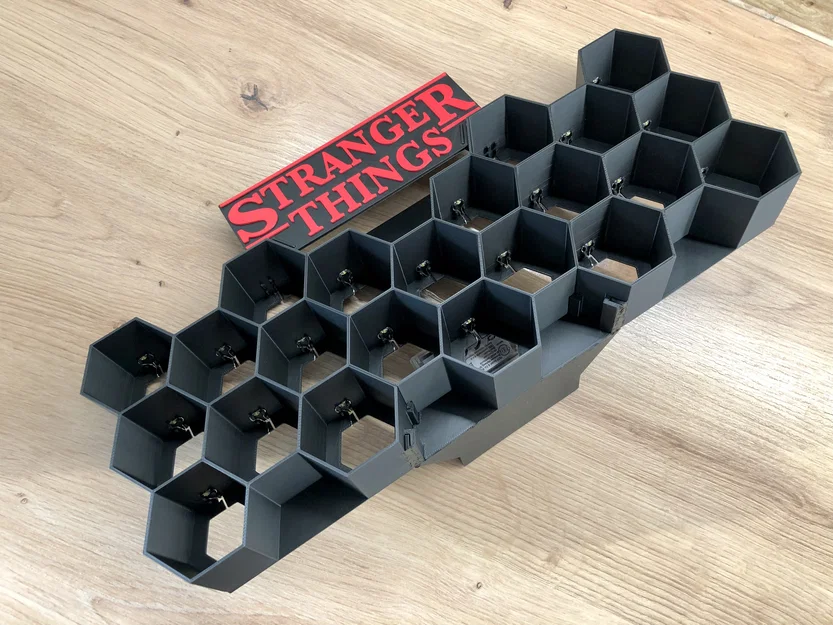 GIÁ ĐỠ TRƯNG BÀY STRANGER THINGS | KINDER JOY - Image 8