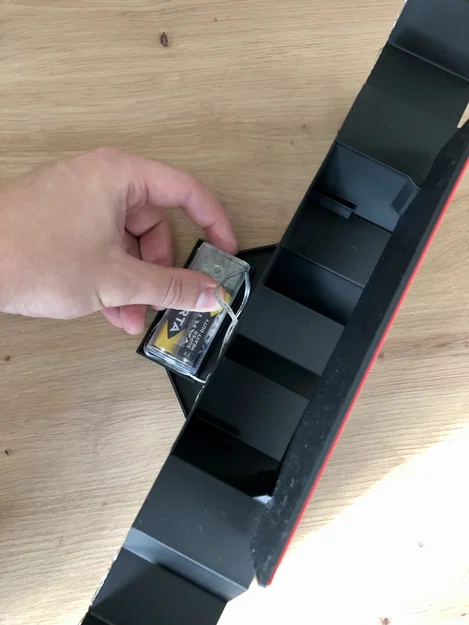 GIÁ ĐỠ TRƯNG BÀY STRANGER THINGS | KINDER JOY - Image 9