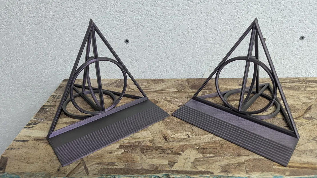 Kệ sách Deathly Hallows - Image 1