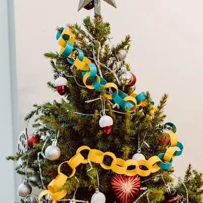 Dây chuyền cây thông Noel