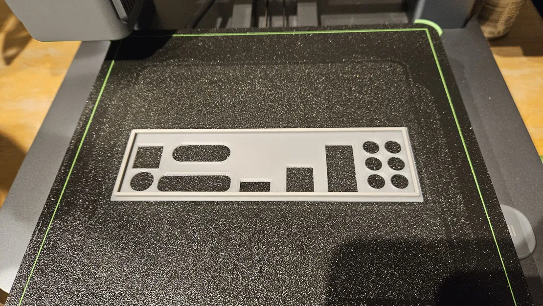 Tấm Chắn IO Cho Bo Mạch Chủ GIGABYTE GA-Z97M-D3H - Image 1