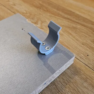 Kẹp 30mm Cho Len Tường / Ván Chân Tường Phòng Bếp và Phòng Tắm