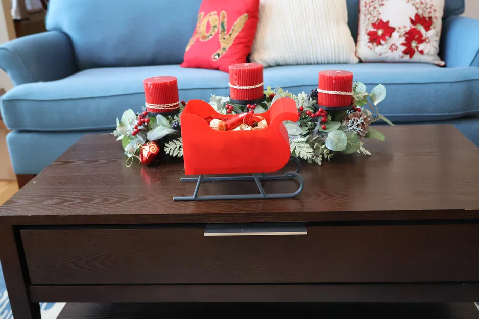 Đĩa Kẹo Xe Trượt Tuyết Ông Già Noel - Image 1