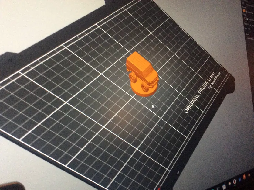 Xe Đụng Vantradan - Image 1