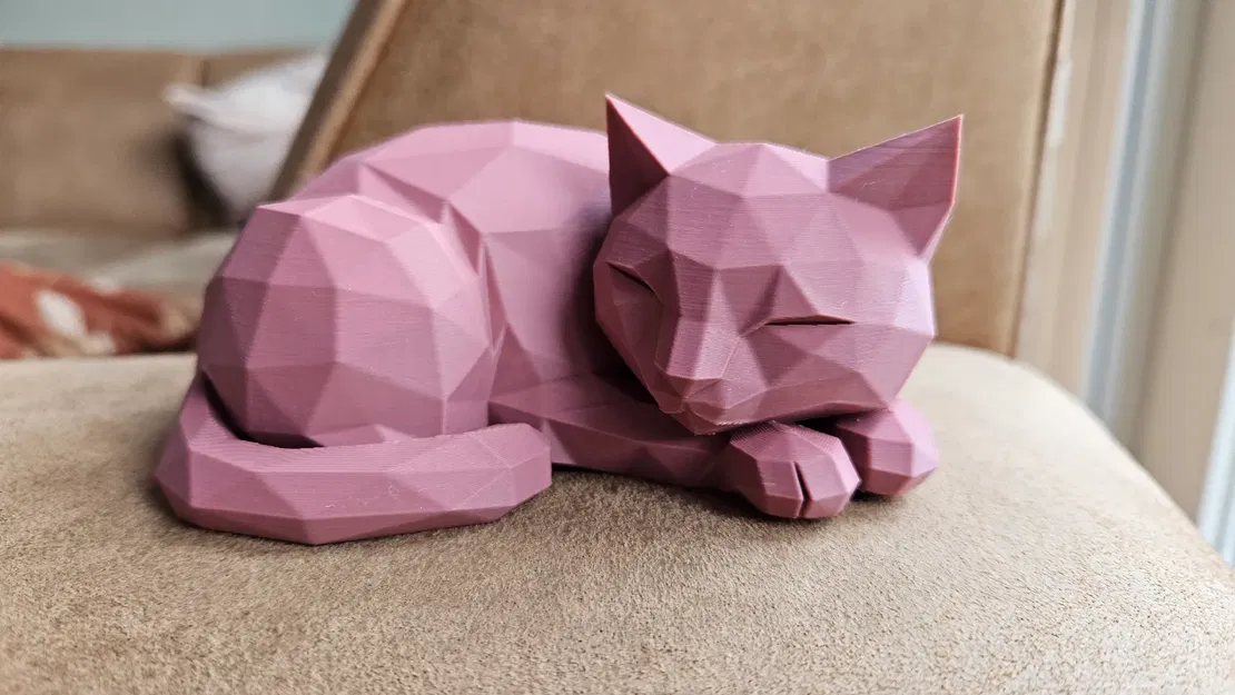 Chú Mèo Low-poly Đang Ngủ - Image 2