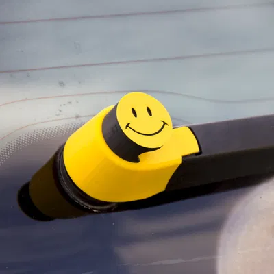 Nắp Che Gạt Mưa Sau Xe VW