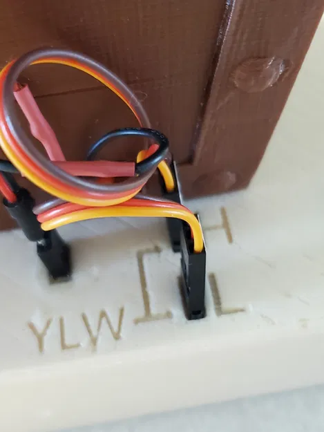 Hộp Vô Dụng kiểu "Hank" - Bản Remixed - Image 4