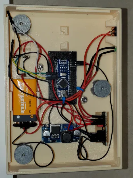 Hộp Vô Dụng kiểu "Hank" - Bản Remixed - Image 7