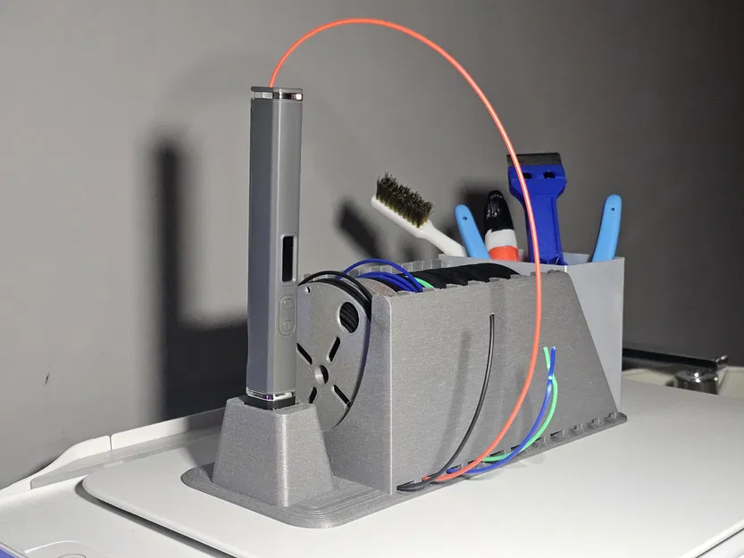 Hộp Đựng Bút In 3D và Chỗ Đậu Cuộn Sợi In - Image 1