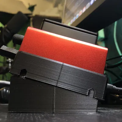 Đế Nghiêng Đơn Giản Cho Focusrite Scarlett Solo 3rd Gen