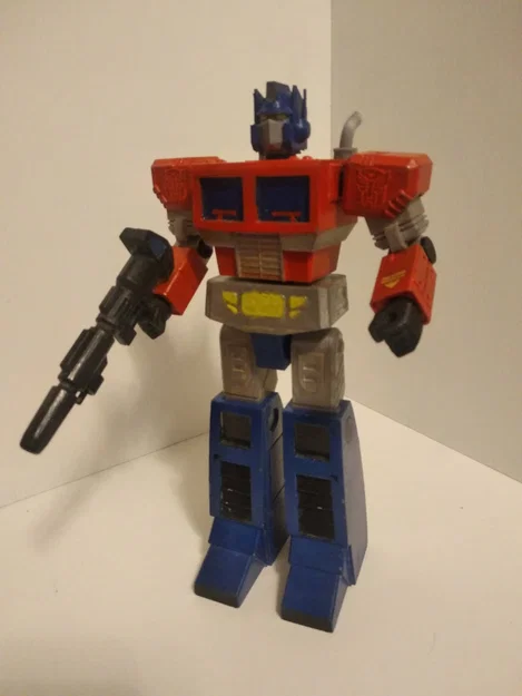 Mô hình Optimus Prime có thể cử động - Image 3
