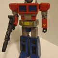 Mô hình Optimus Prime có thể cử động - Thumbnail 7