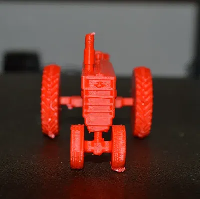 Mô hình máy kéo Farmall 560 tỉ lệ 1/64