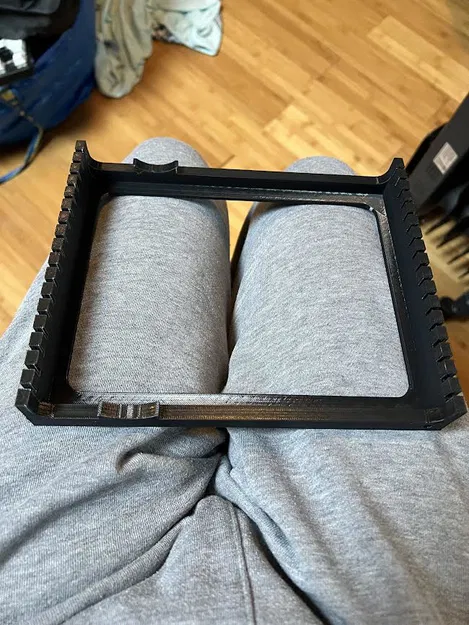 Khung Cửi Nhỏ Hơn - Image 1