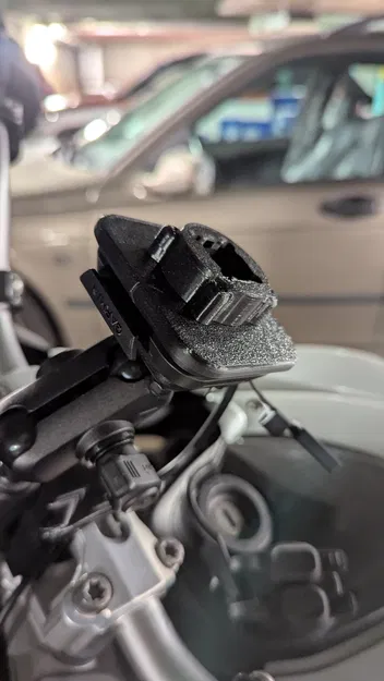 Bộ chuyển đổi Garmin Zumo XT2 sang đế RAM EZ-On/Off - Image 1