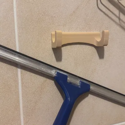 Giá đỡ gạt nước / Squeegee holder / Držák na stěrku